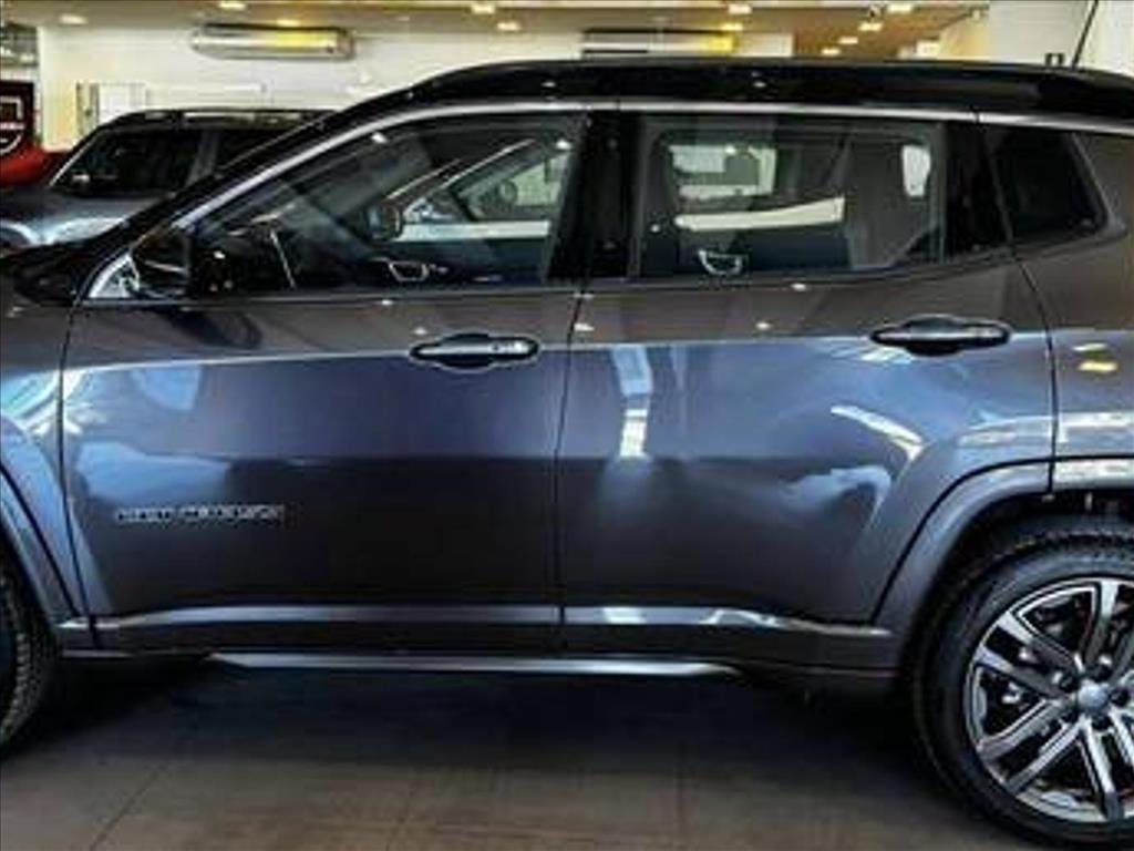 COMPASS 2.0 HURRICANE 4 TURBO GASOLINA OVERLAND AT96