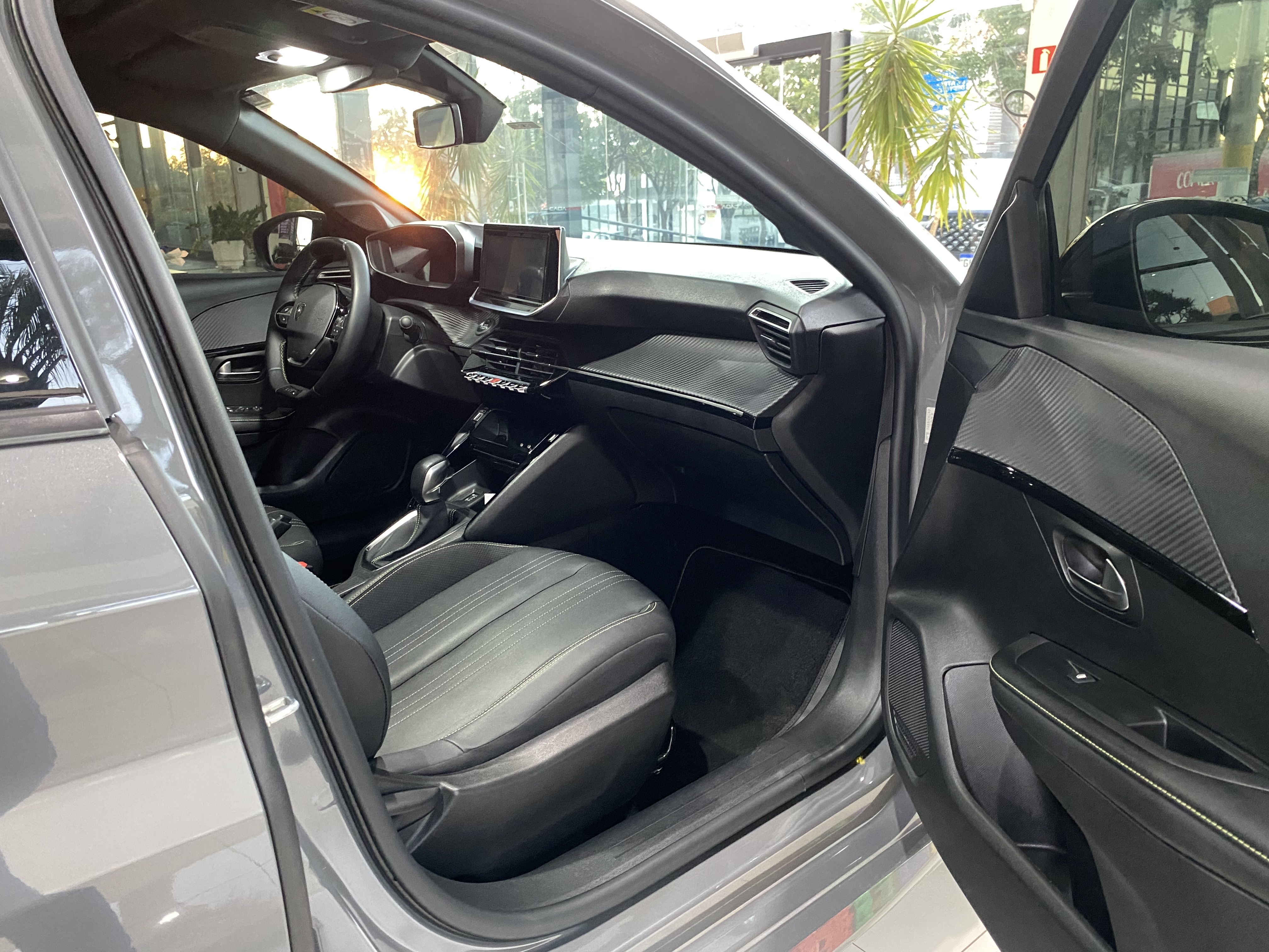 208 1.0 TURBO 200 FLEX GT CVT8