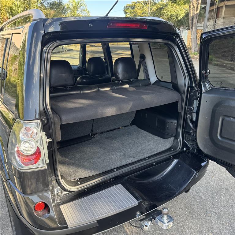 Mitsubishi-PAJERO TR4-2.0 4X4 16V 140CV FLEX 4P AUTOMÁTICO