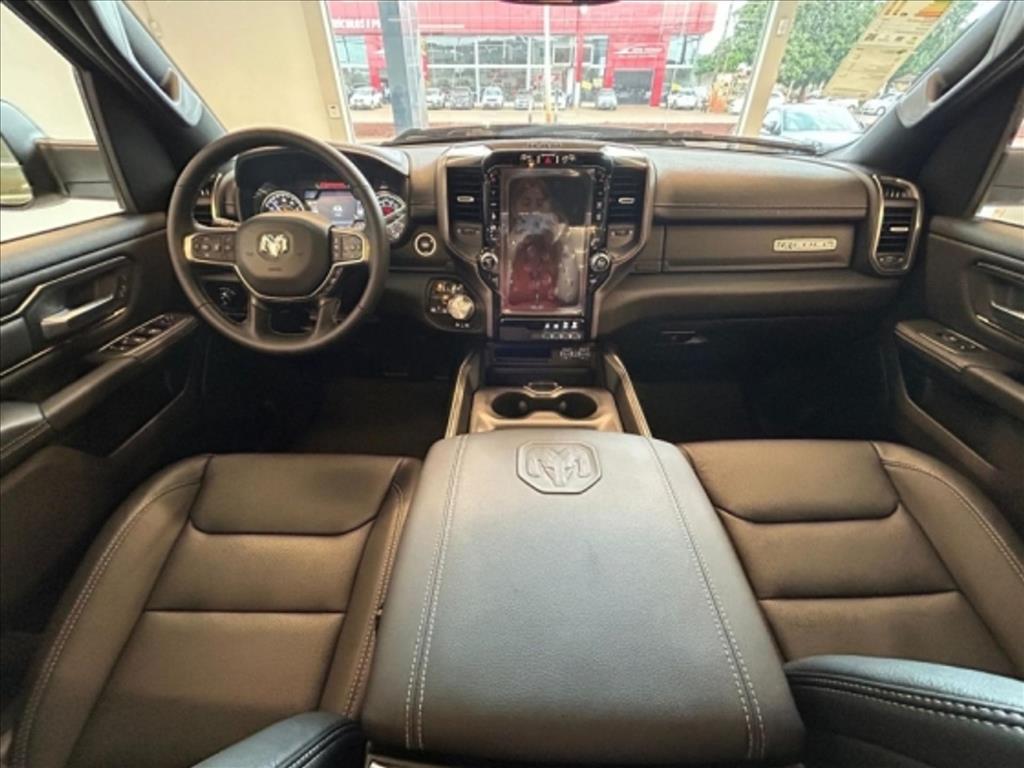 1500 5.7 V8 GASOLINA REBEL CD 4X4 AUTOMÁTICO14