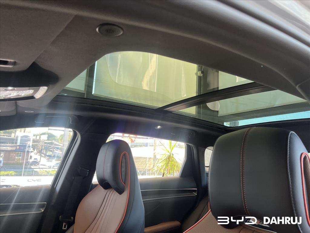 SONG PLUS 1.5 DM-I HÍBRIDO AUTOMÁTICO13