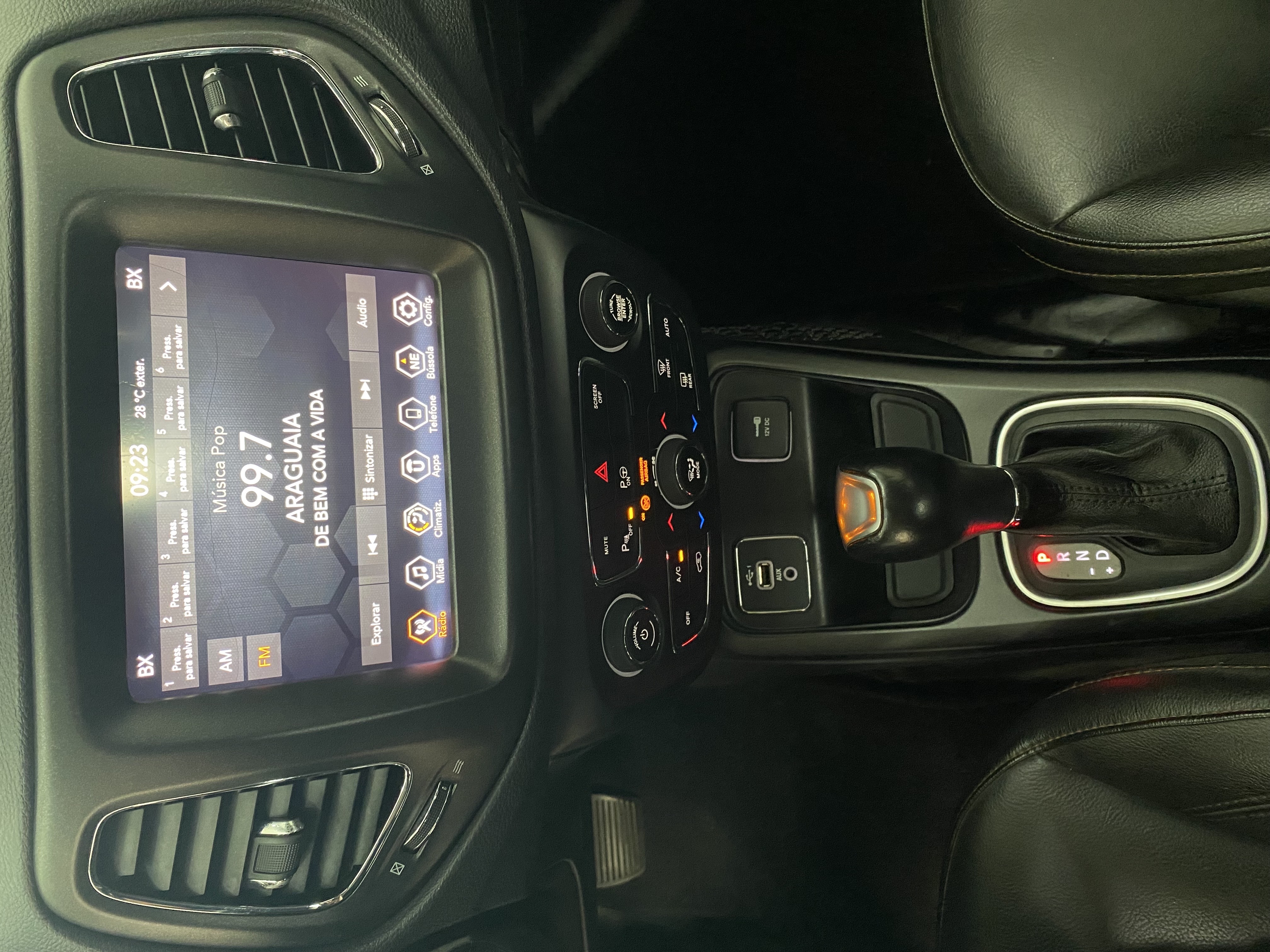 COMPASS 2.0 16V FLEX LONGITUDE AUTOMÁTICO11