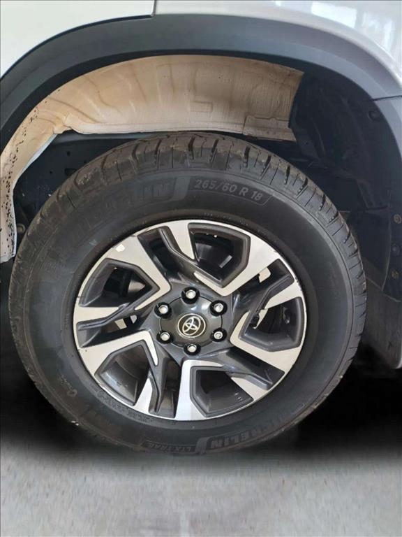 HILUX 2.8 D-4D TURBO DIESEL CD CONQUEST 4X4 AUTOMÁTICO14