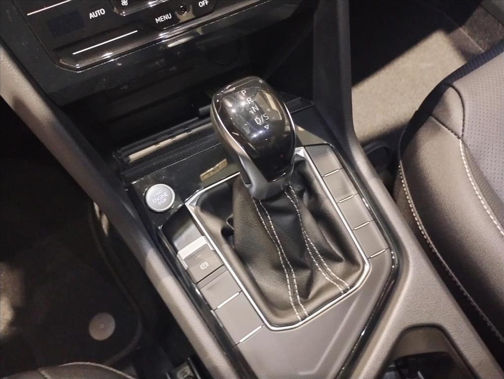 TAOS 1.4 250 TSI TOTAL FLEX HIGHLINE AUTOMÁTICO8