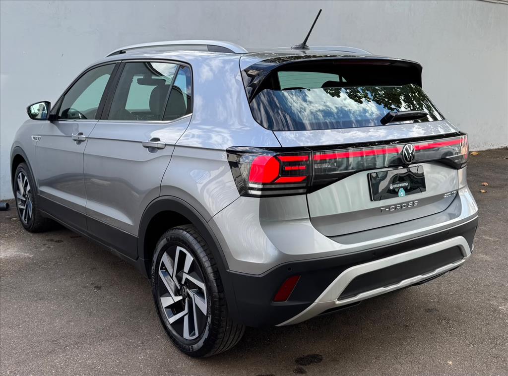 T-CROSS 1.4 250 TSI TOTAL FLEX HIGHLINE AUTOMÁTICO3
