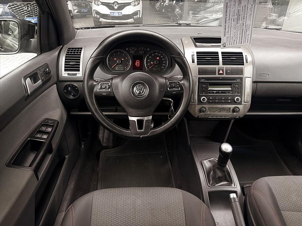 Volkswagen Polo - 1.6 MI SPORTLINE 8V FLEX 4P MANUAL