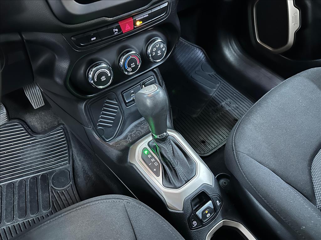 RENEGADE 1.8 16V FLEX SPORT 4P AUTOMÁTICO10