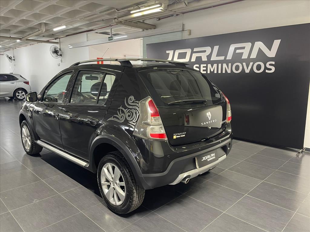 SANDERO 1.6 STEPWAY 8V FLEX 4P MANUAL5