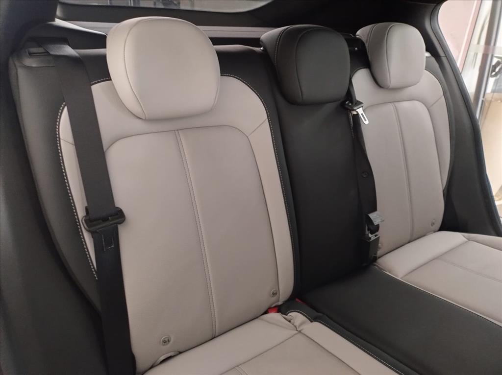 FASTBACK 1.0 TURBO 200 HYBRID IMPETUS CVT5