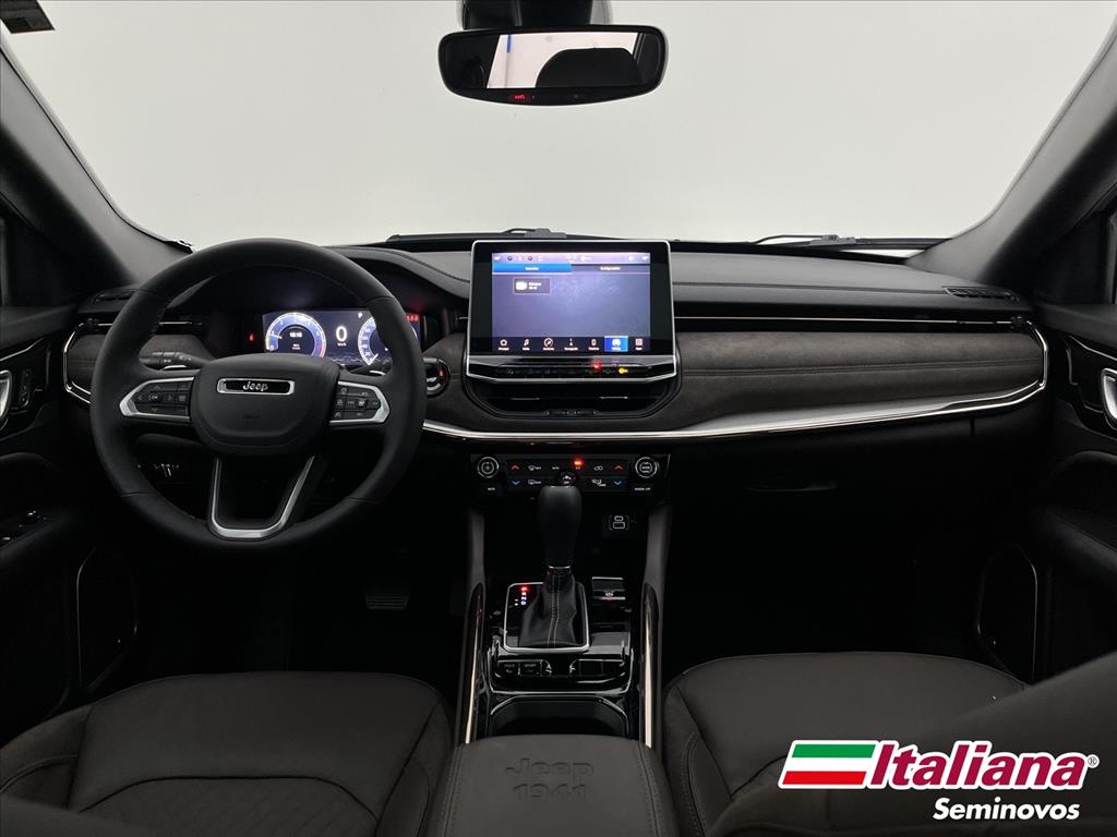 COMMANDER 1.3 T270 TURBO FLEX OVERLAND AT6