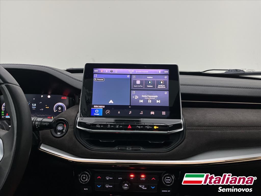 COMMANDER 1.3 T270 TURBO FLEX OVERLAND AT68