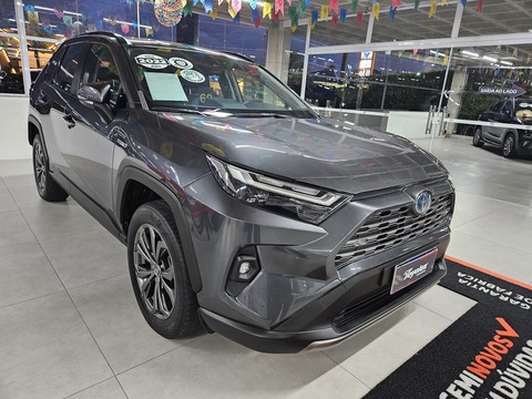 RAV4