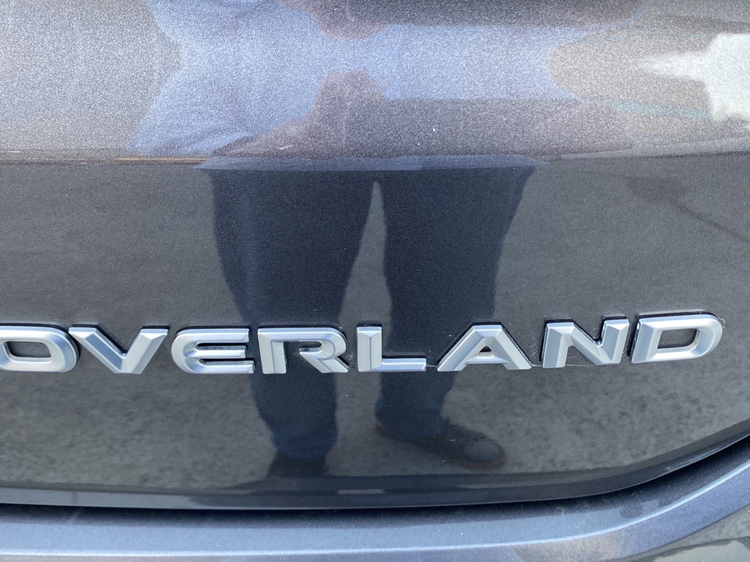 COMMANDER 1.3 T270 TURBO FLEX OVERLAND AT6 COMMANDER 1.3 T270 TURBO FLEX OVERLAND AT6