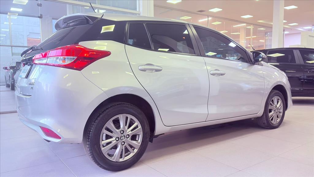 YARIS 1.5 16V FLEX XL PLUS CONNECT MULTIDRIVE4