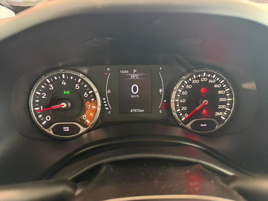 RENEGADE 1.8 16V FLEX SPORT 4P AUTOMÁTICO11