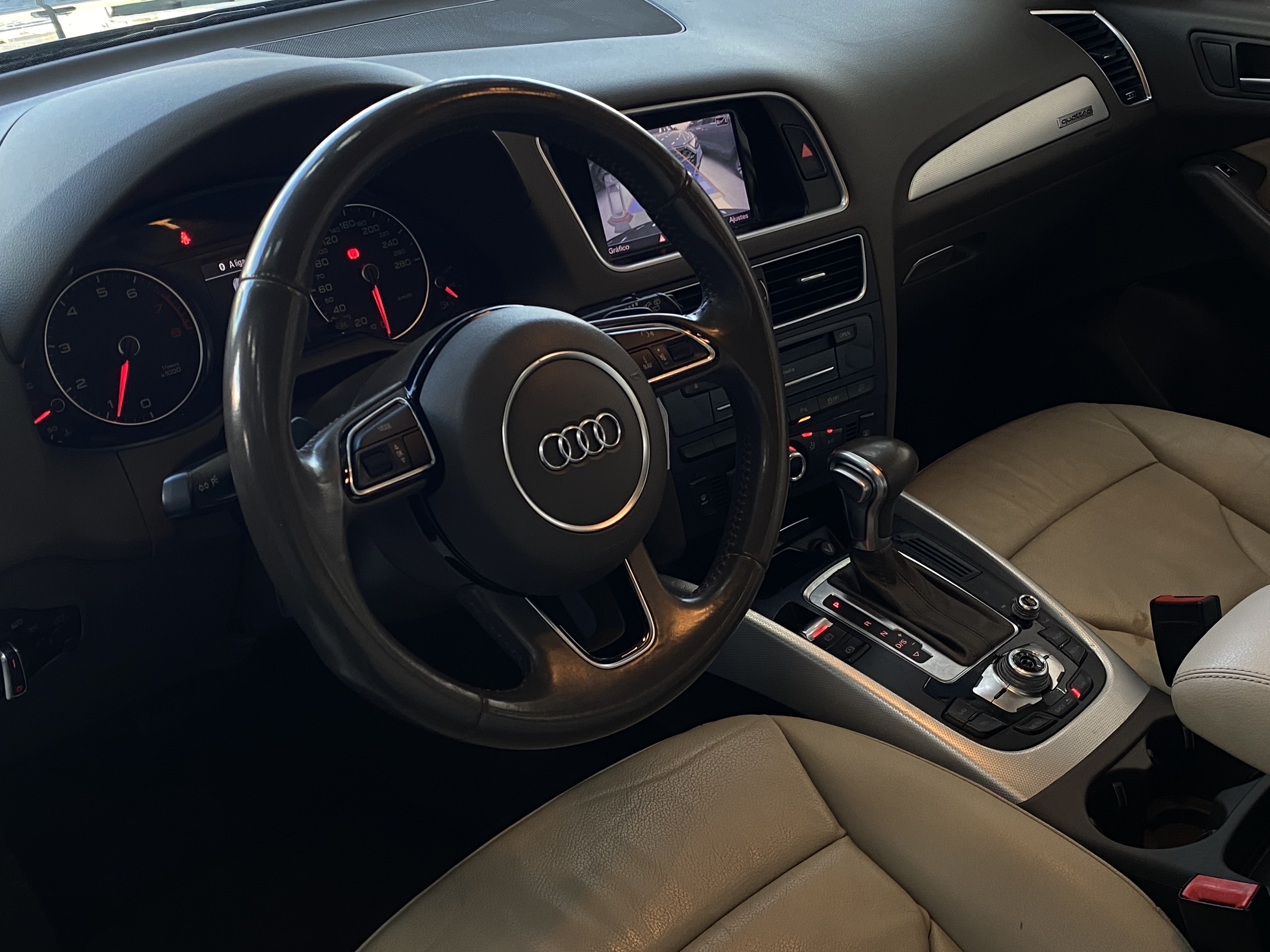 Q5 2.0 TFSI AMBIENTE 16V 225CV GASOLINA 4P AUTOMÁTICO9