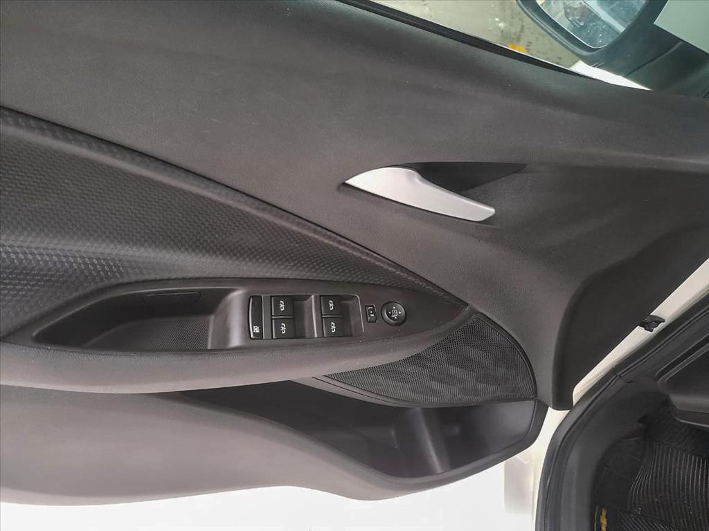 ONIX PLUS 1.0 TURBO FLEX LT AUTOMÁTICO11