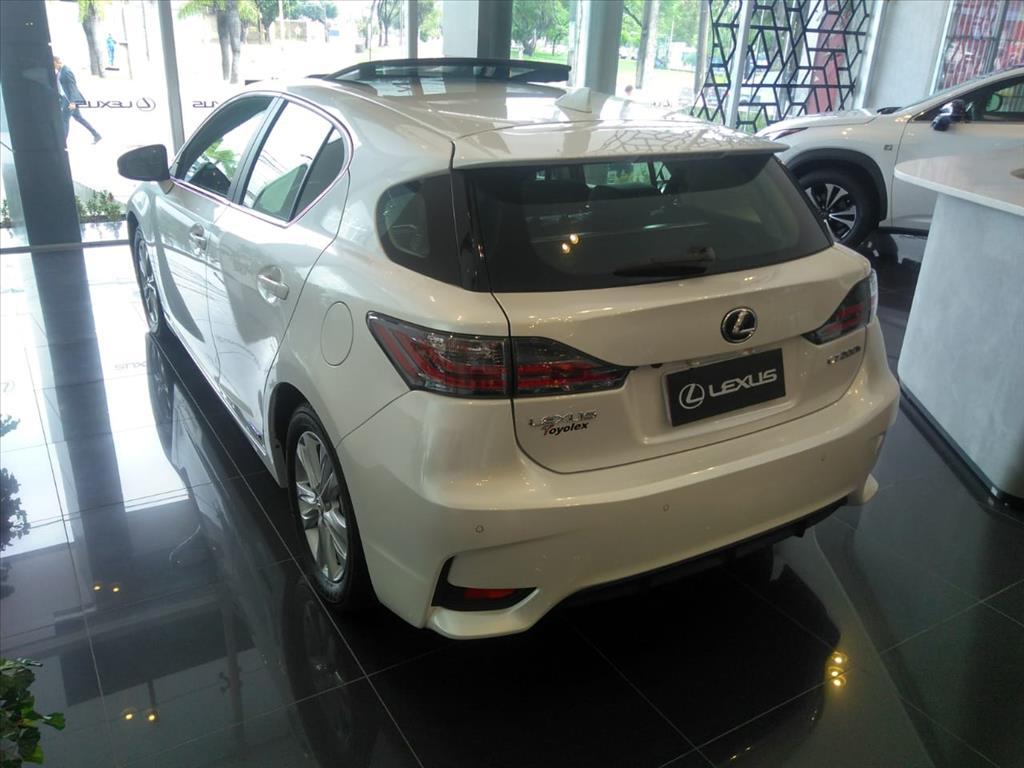 CT200H 1.8 16V HÍBRIDO 4P AUTOMÁTICO