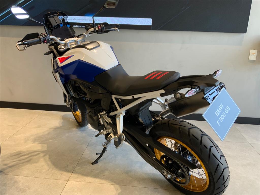 BMW Motorrad-F-900 GS TROPHY