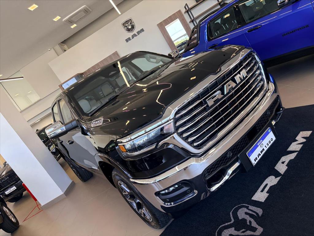 1500 3.0 HURRICANE 6 BITURBO GASOLINA LARAMIE CD 4X4 AUTOMÁTICO4