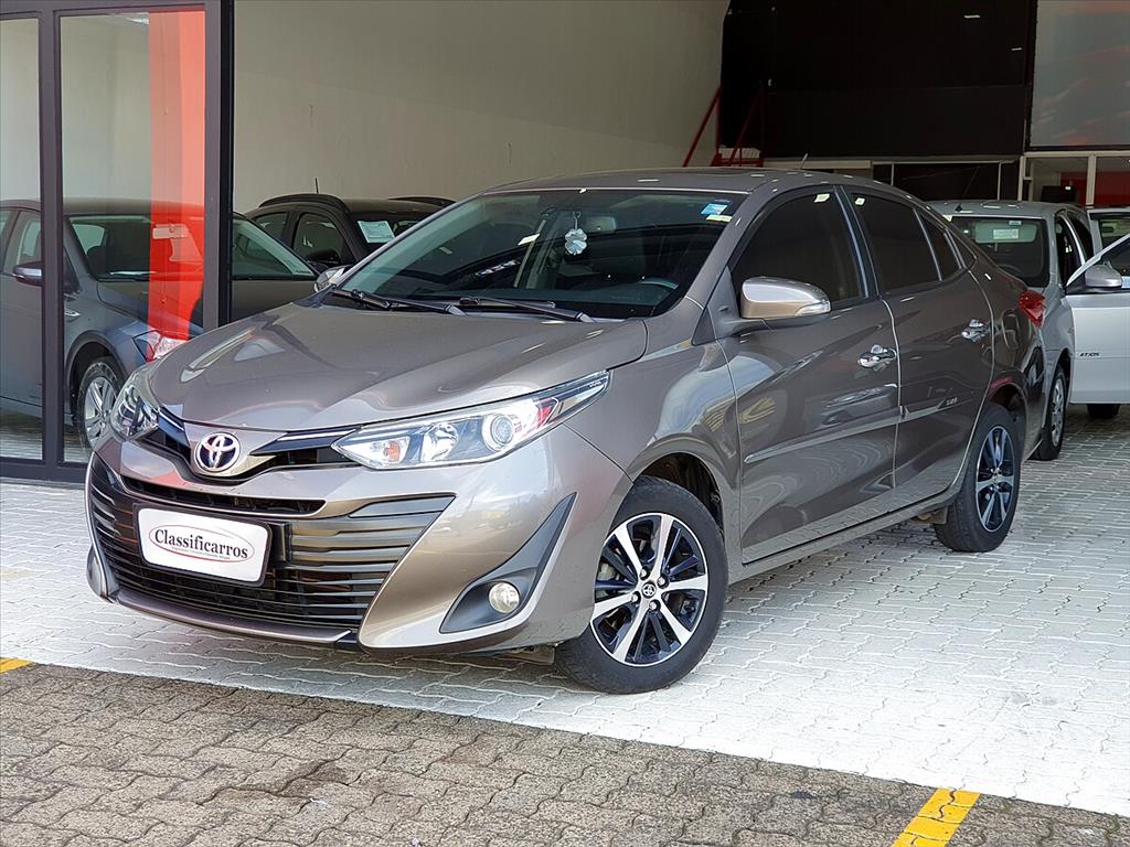 Toyota Yaris - 1.5 16V FLEX SEDAN XLS MULTIDRIVE