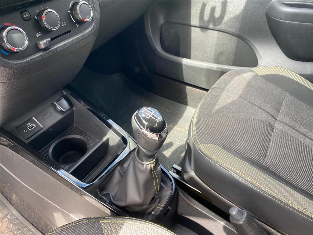 KWID 1.0 12V SCE FLEX OUTSIDER MANUAL12