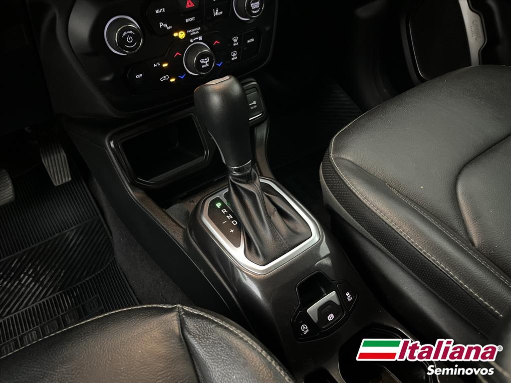 RENEGADE 1.3 T270 TURBO FLEX LONGITUDE AT611