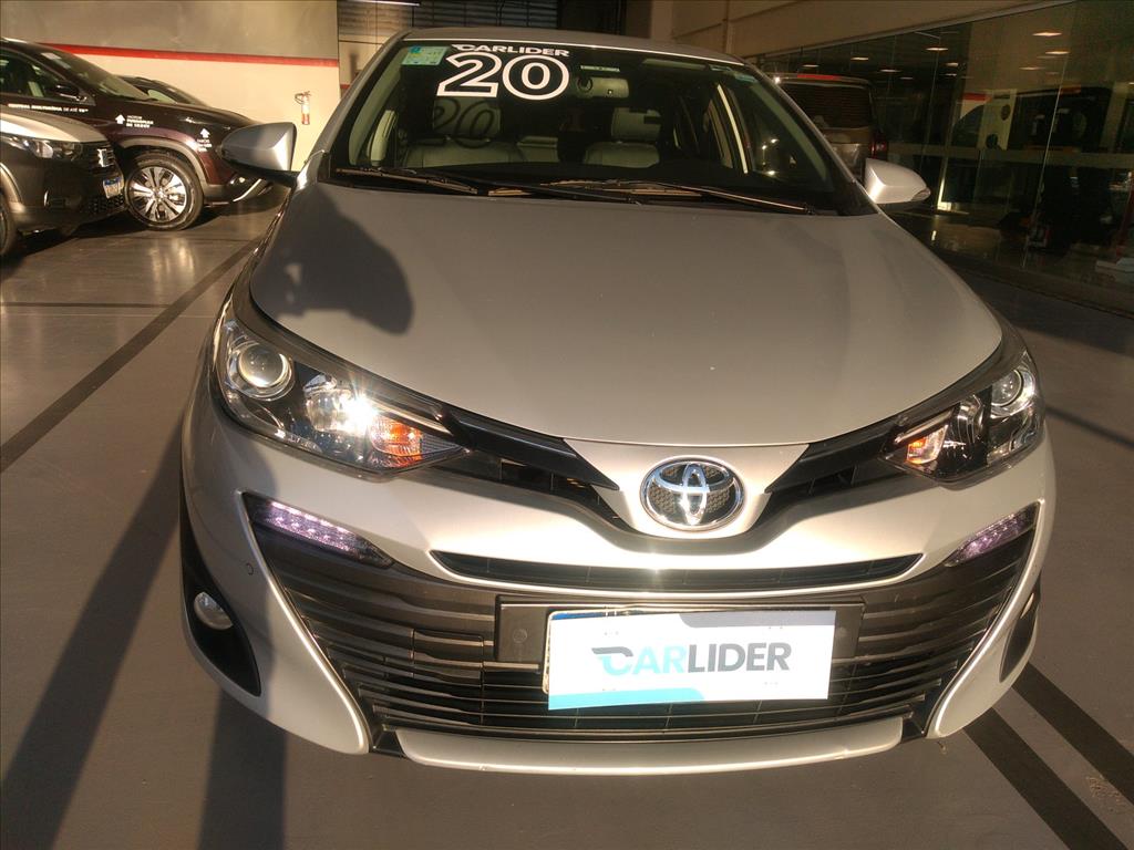 YARIS 1.5 16V FLEX SEDAN XLS MULTIDRIVE YARIS 1.5 16V FLEX SEDAN XLS MULTIDRIVE
