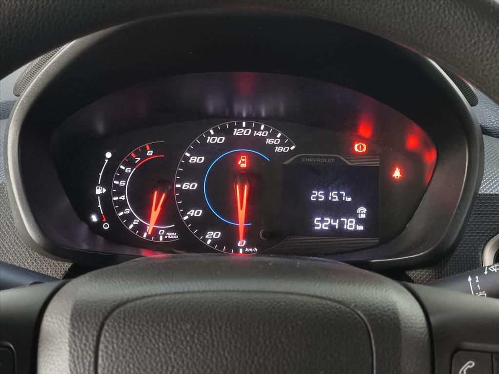 SPIN 1.8 LT 8V FLEX 4P MANUAL8