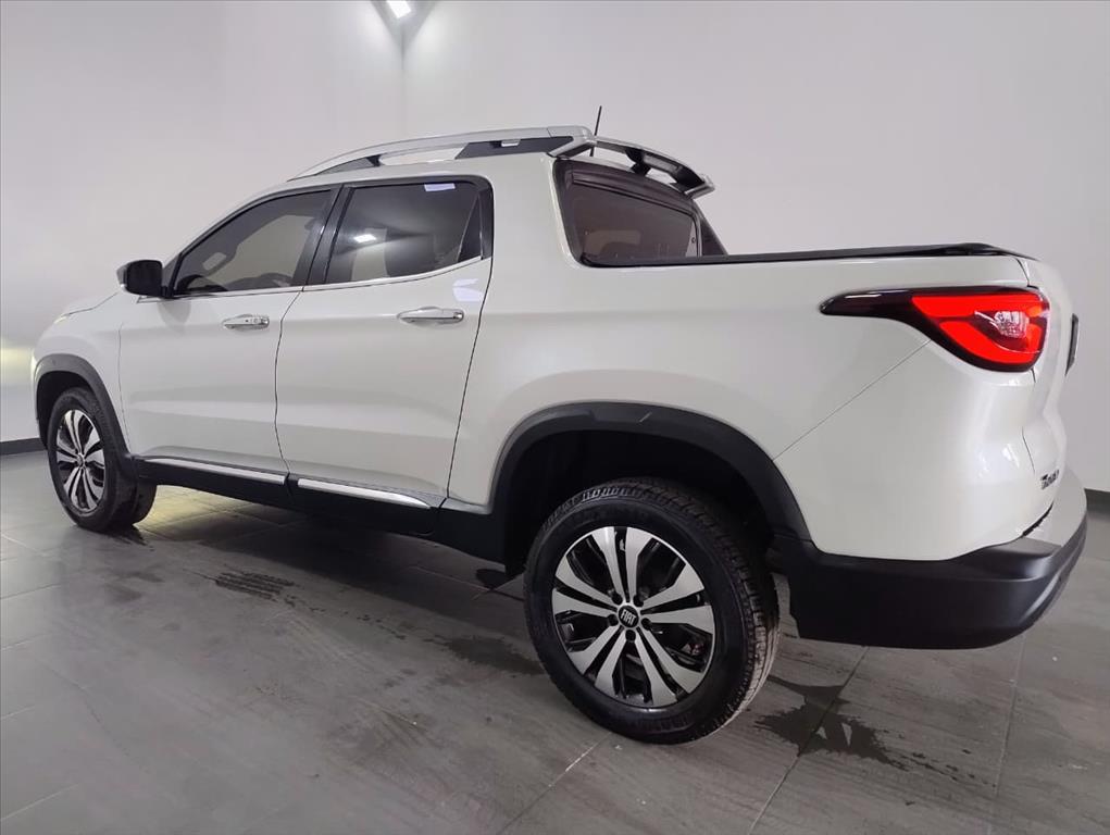 Fiat-TORO-1.3 TURBO 270 FLEX VOLCANO AT6
