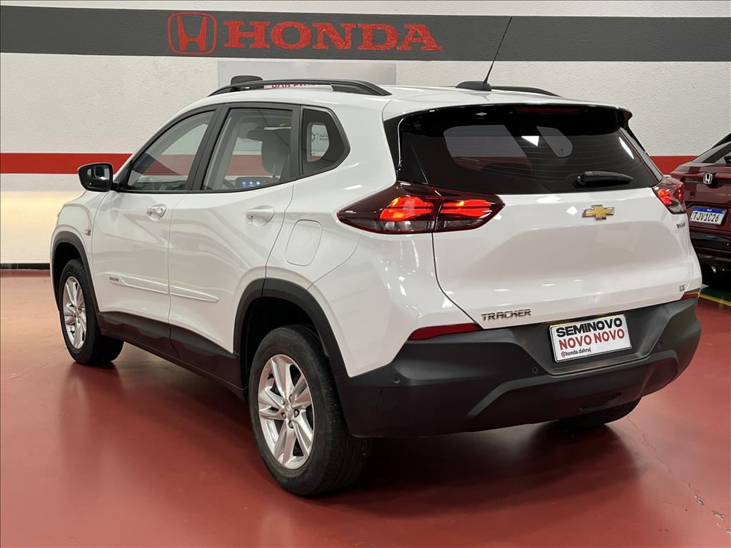 TRACKER 1.0 TURBO FLEX LT AUTOMÁTICO11