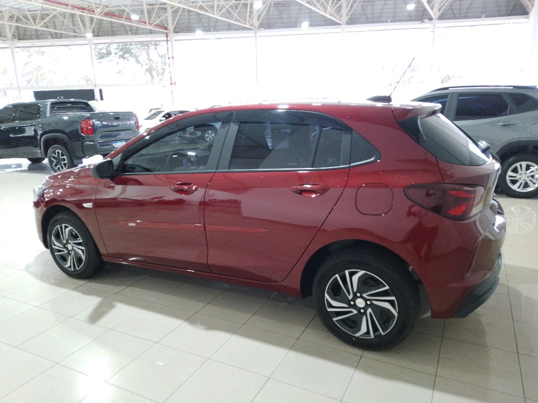 Chevrolet Onix 1.0 Flex 100 Anos Manual - foto 4