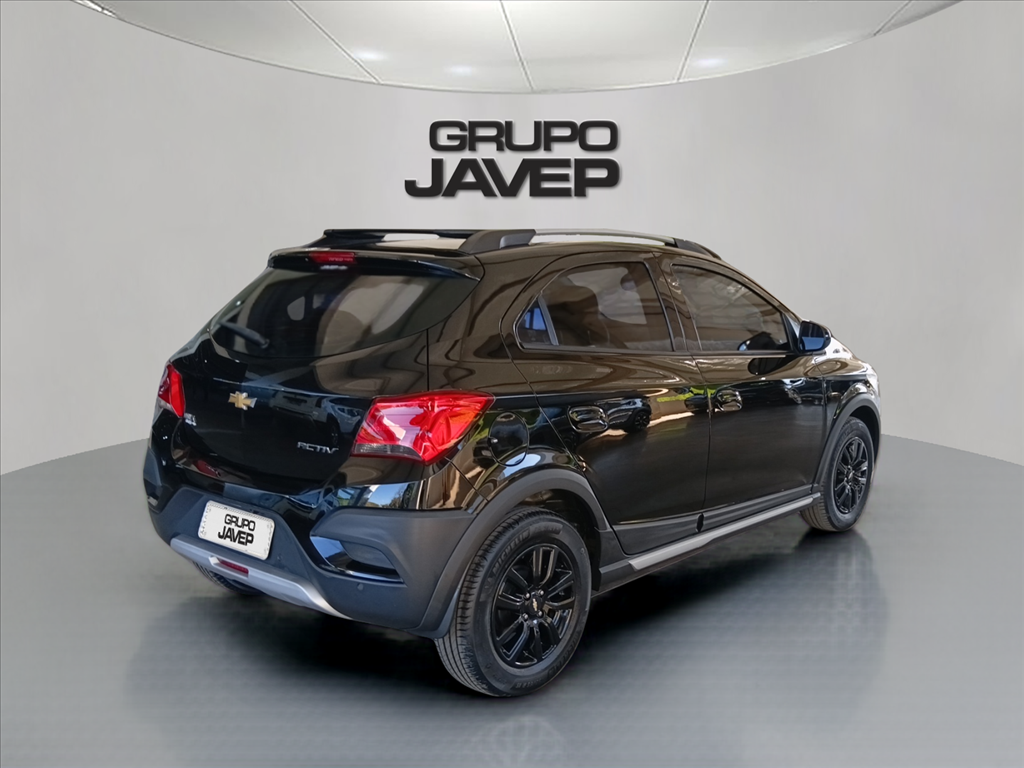 Chevrolet Onix 1.4 Mpfi Activ 8V Flex 4P Manual - foto 5