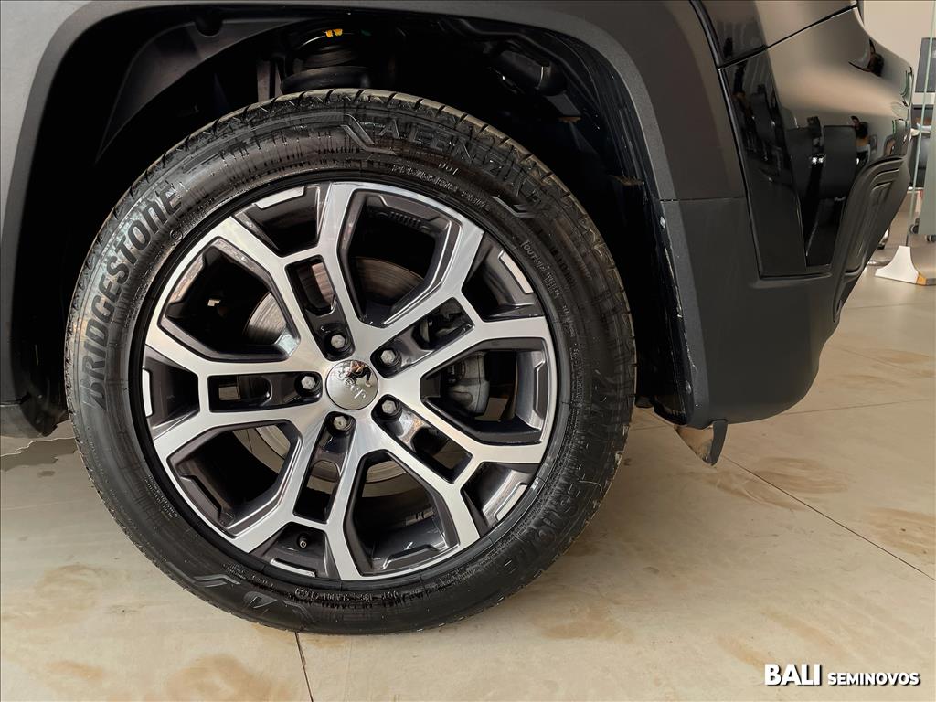 RENEGADE 1.3 T270 TURBO FLEX LONGITUDE AT68