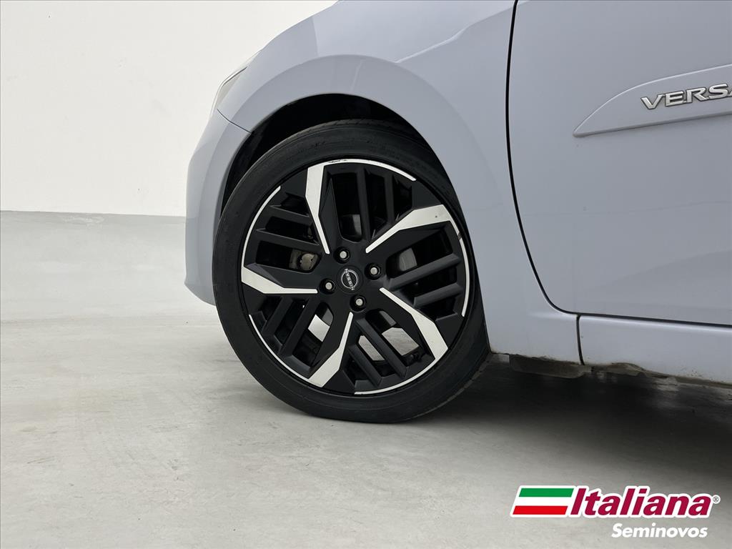 VERSA 1.6 16V FLEX EXCLUSIVE XTRONIC4