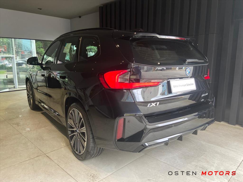 BMW-iX1-ELÉTRICO XDRIVE30 M SPORT