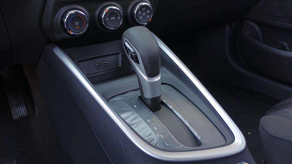 ONIX PLUS 1.0 TURBO FLEX AUTOMÁTICO15
