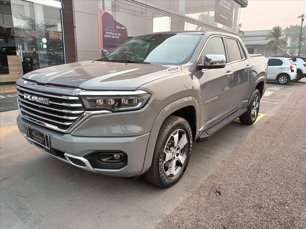 2.0 HURRICANE 4 TURBO GASOLINA LARAMIE 4X4 AUTOMÁTICO