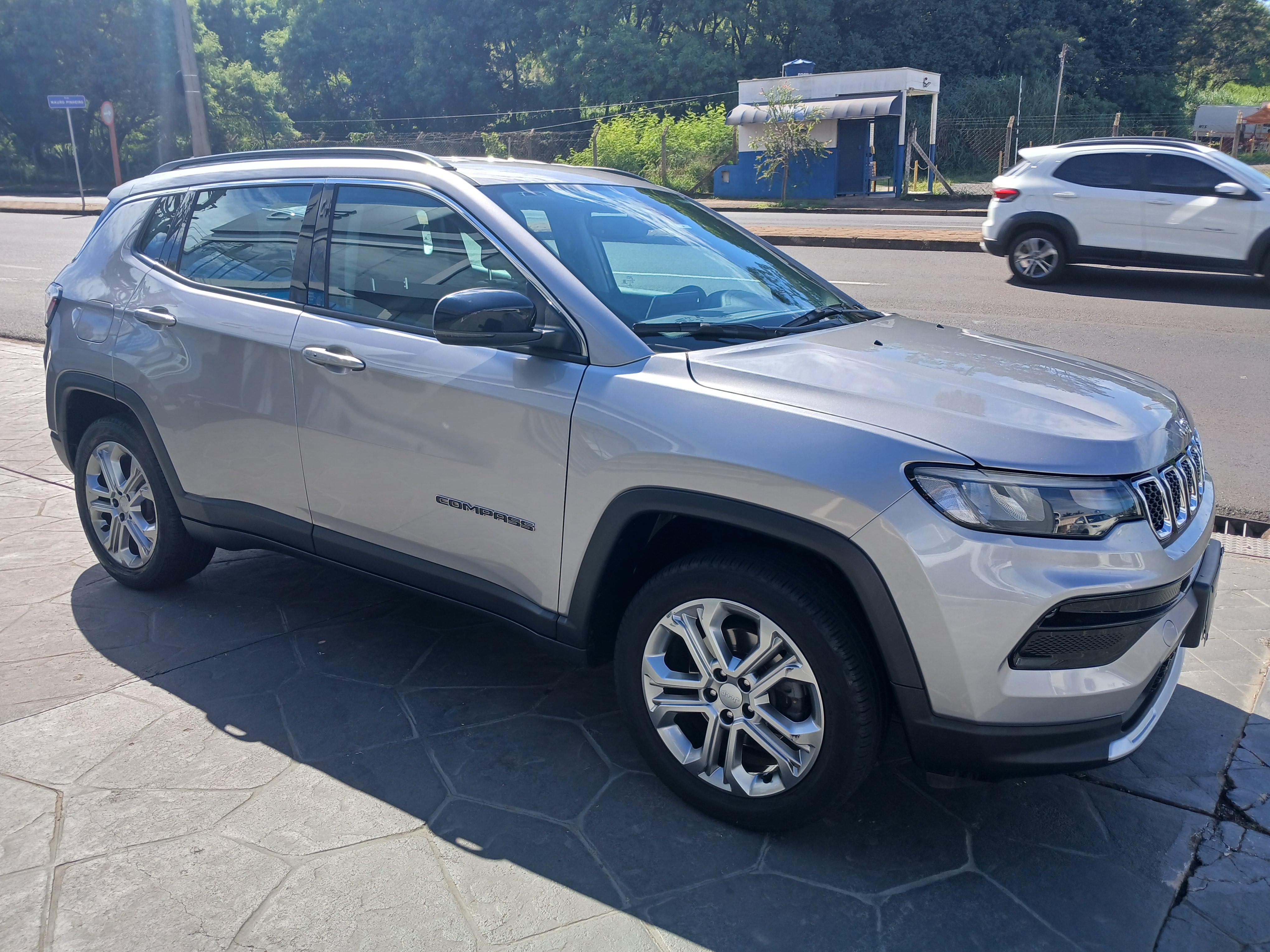 COMPASS 1.3 T270 TURBO FLEX LONGITUDE AT61