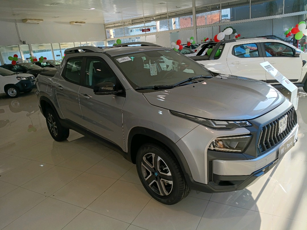 TORO 1.3 TURBO 270 FLEX FREEDOM AT6