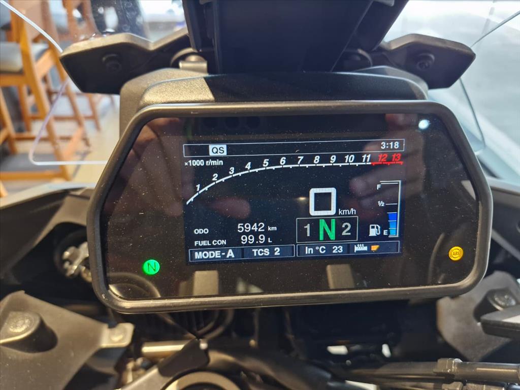 YAMAHA-MT-09-TRACER 900 GT