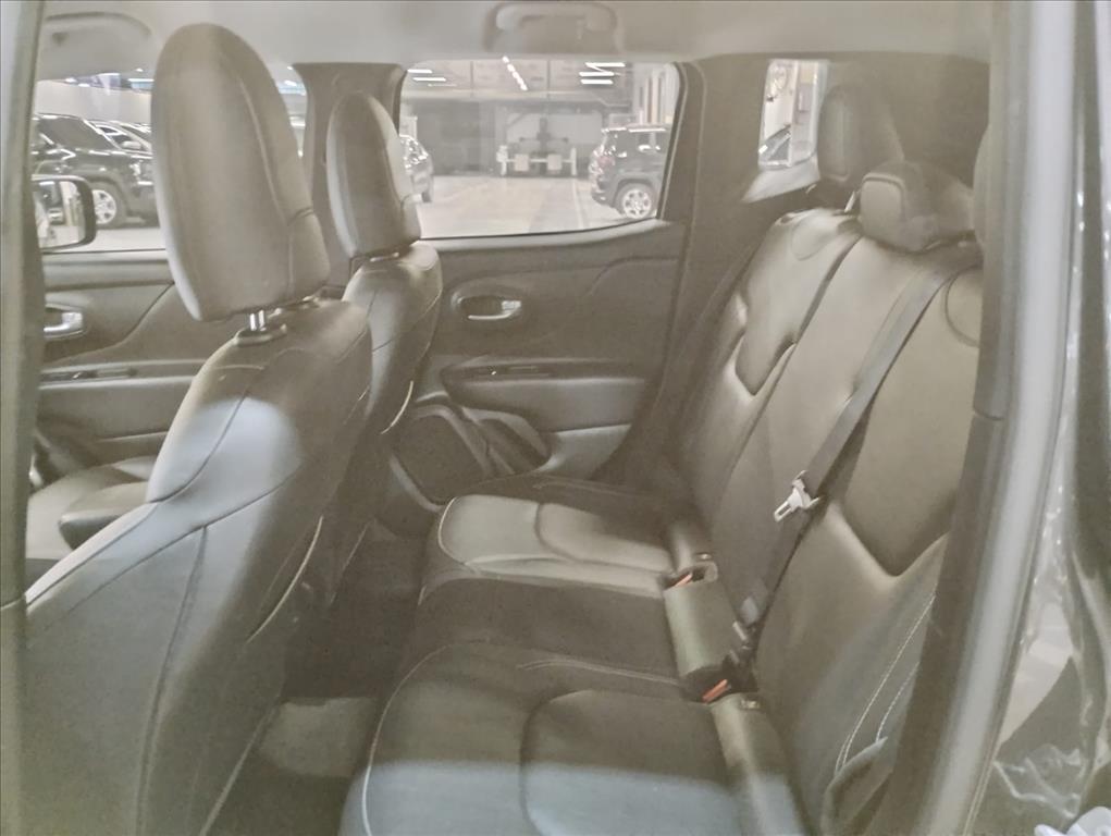 RENEGADE 1.3 T270 TURBO FLEX LONGITUDE AT6 RENEGADE 1.3 T270 TURBO FLEX LONGITUDE AT6