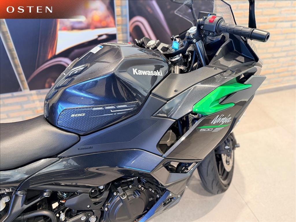 KAWASAKI-NINJA-500