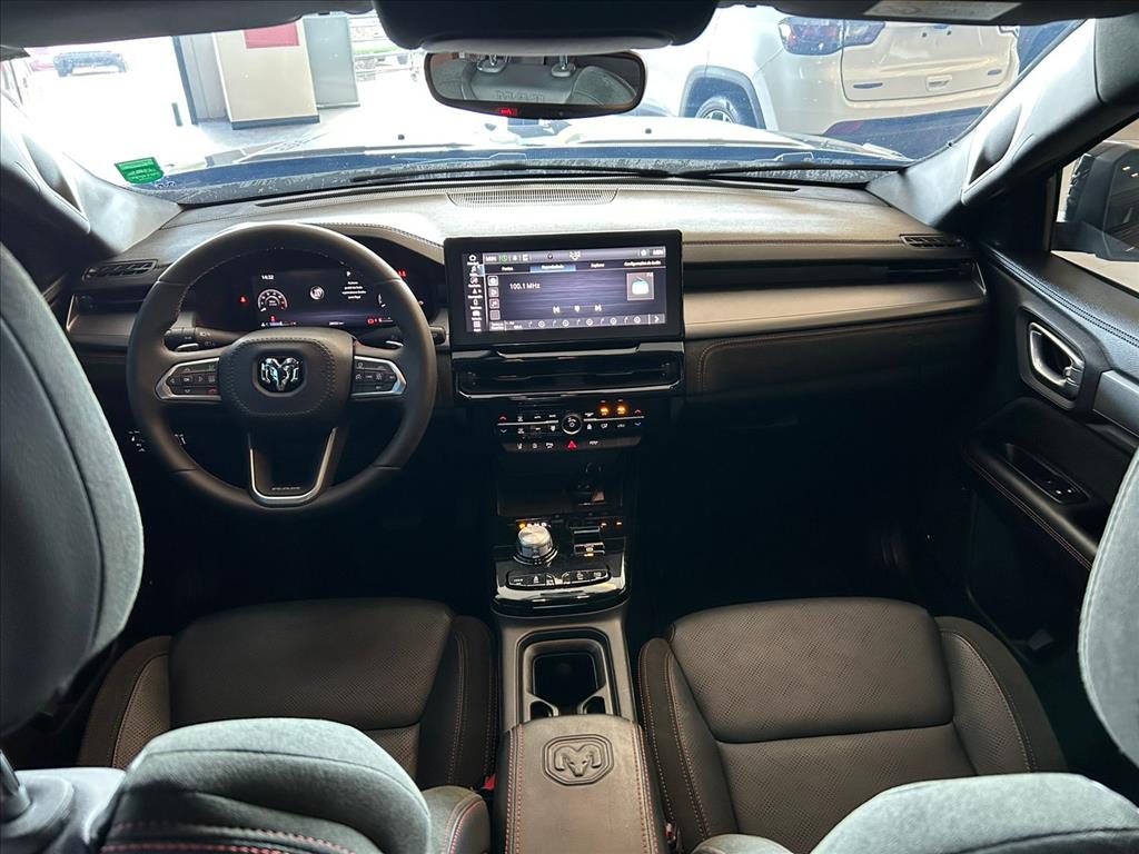 RAMPAGE 2.0 TURBO DIESEL REBEL 4X4 AUTOMÁTICO13