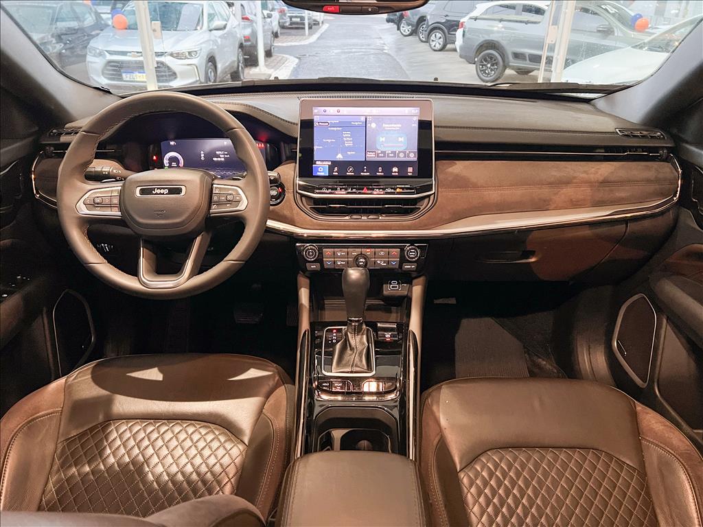 COMMANDER 1.3 T270 TURBO FLEX OVERLAND AT611