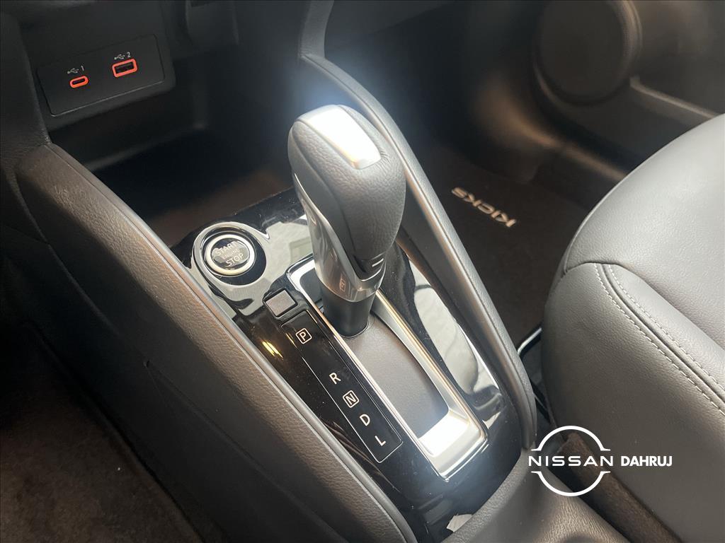 KICKS PLAY 1.6 16V FLEXSTART ADVANCE PLUS XTRONIC9