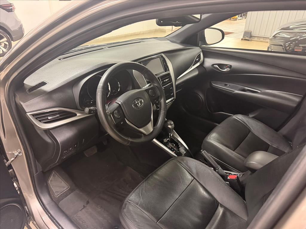 YARIS 1.3 16V FLEX XL PLUS TECH MULTIDRIVE3