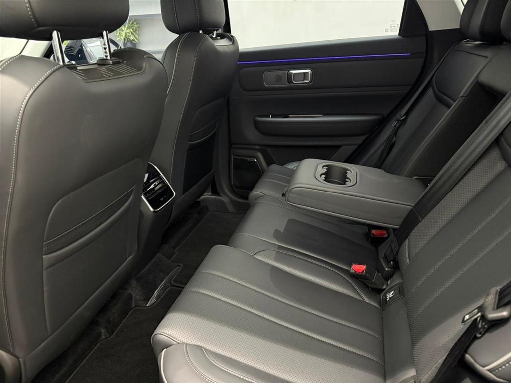 7 1.5 TGDI PHEV PRESTIGE DHT5