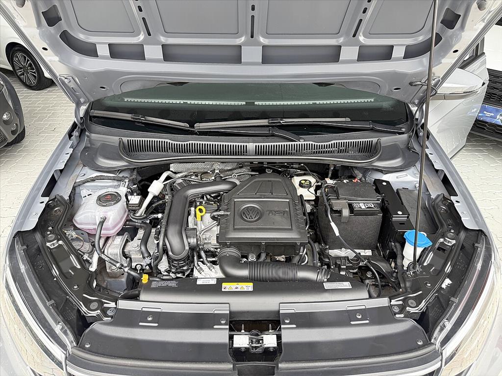 Volkswagen Nivus - 1.0 200 TSI TOTAL FLEX HIGHLINE AUTOMÁTICO