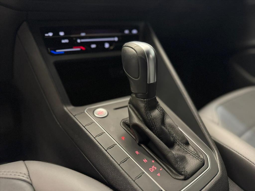 NIVUS 1.0 200 TSI TOTAL FLEX HIGHLINE AUTOMÁTICO10